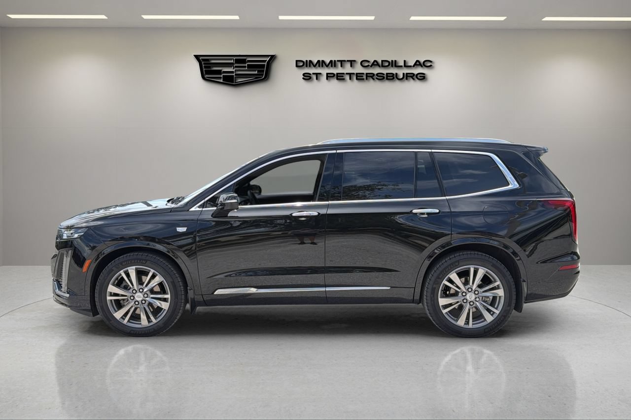 Certified 2023 Cadillac XT6 Premium Luxury FWD image 2