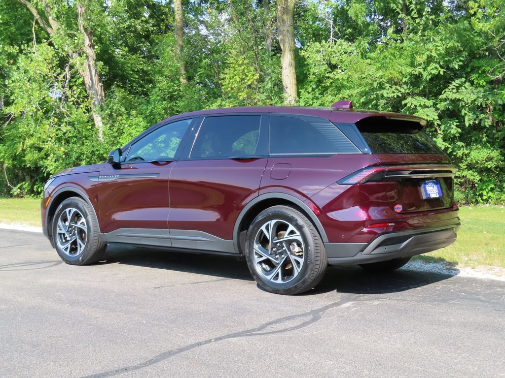 Used 2024 Lincoln Nautilus Premier w/ Equipment Group 102A AWD/4WD image 27