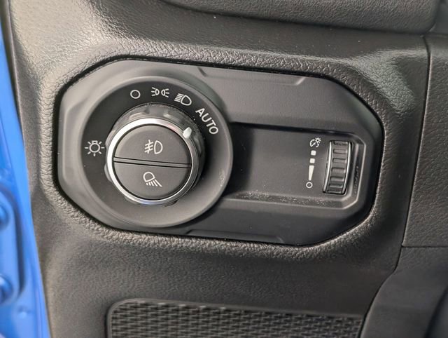 Certified 2023 Jeep Gladiator Overland image 13