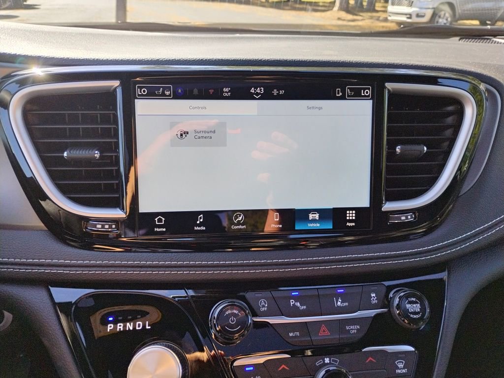 New 2026 Chrysler Pacifica Select image 33