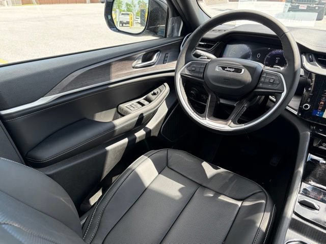 New 2026 Jeep Grand Cherokee Limited AWD/4WD image 34