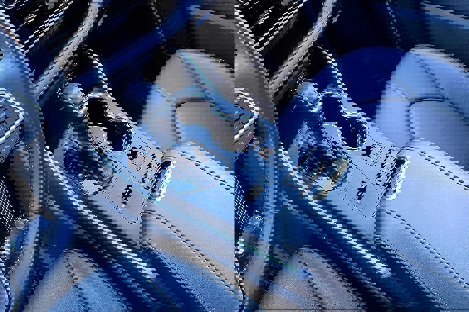 Used 2022 Toyota Highlander XLE image 16