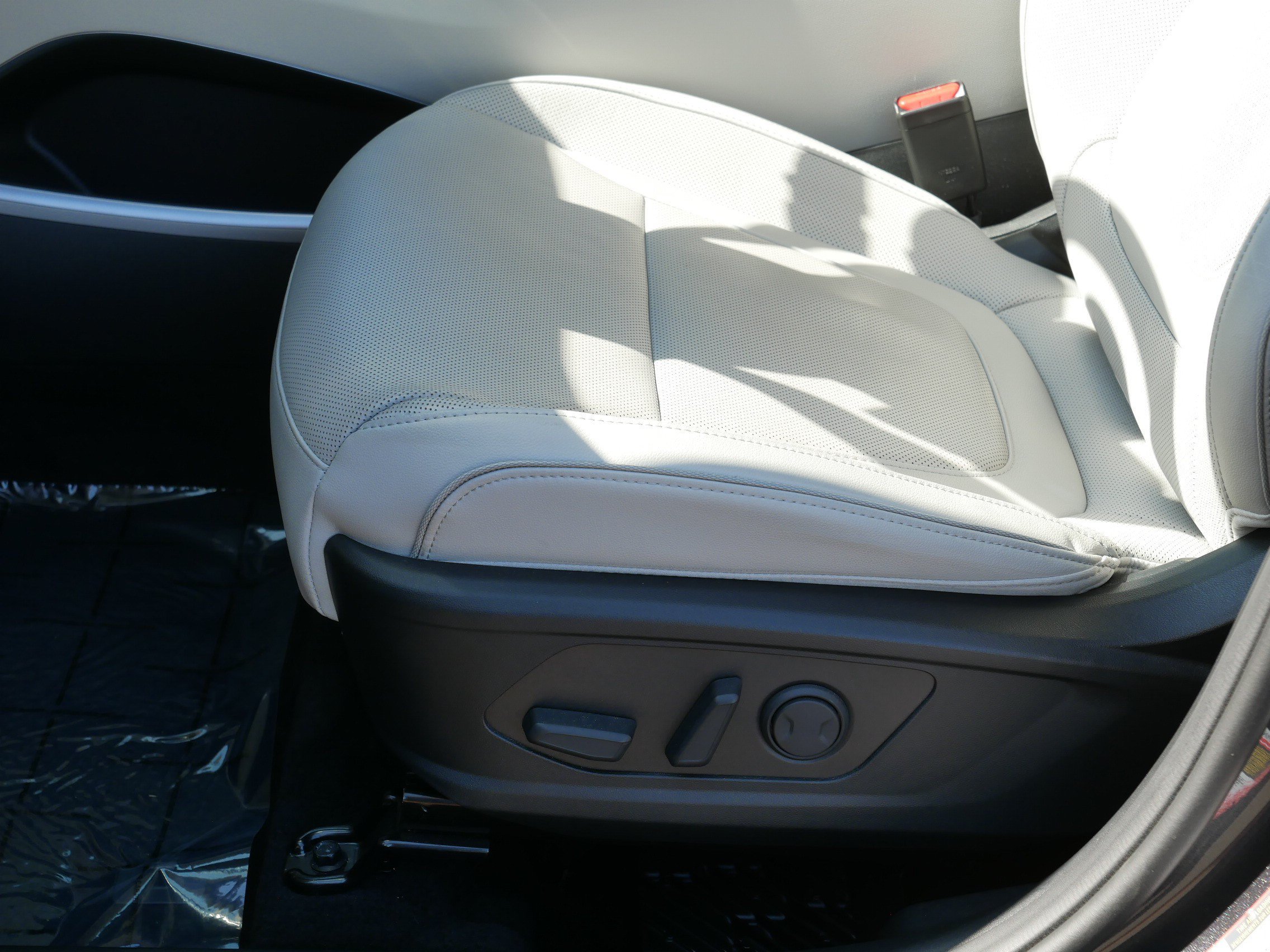 Used 2023 Hyundai Tucson Limited AWD/4WD image 13