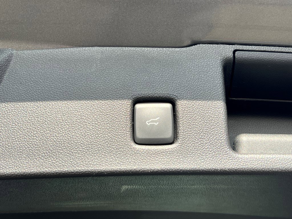 New 2026 Ford Escape Active w/ Active Premium Tech Pack AWD/4WD image 12