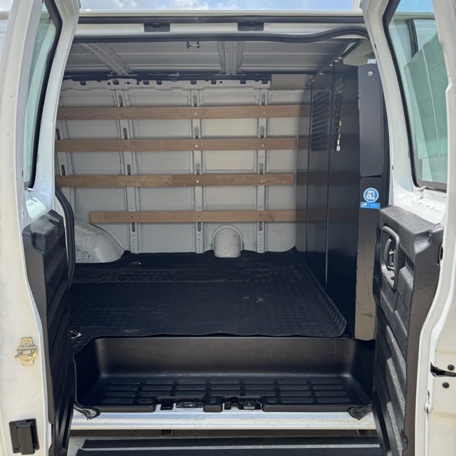 Used 2023 Chevrolet Express 2500 w/ Driver Convenience Package image 13