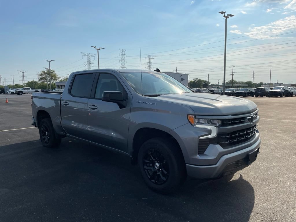 Used 2026 Chevrolet Silverado 1500 RST AWD/4WD image 8