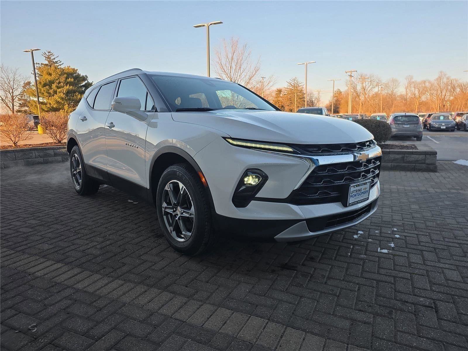 Used 2024 Chevrolet Blazer LT FWD image 7