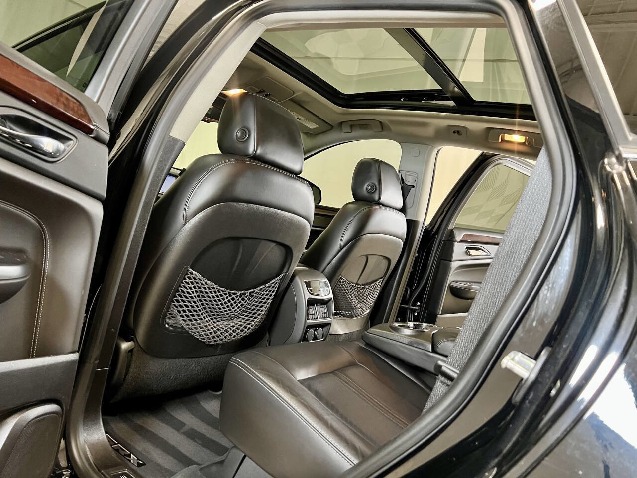 Used 2016 Cadillac SRX Premium w/ Driver Assist Package image 31