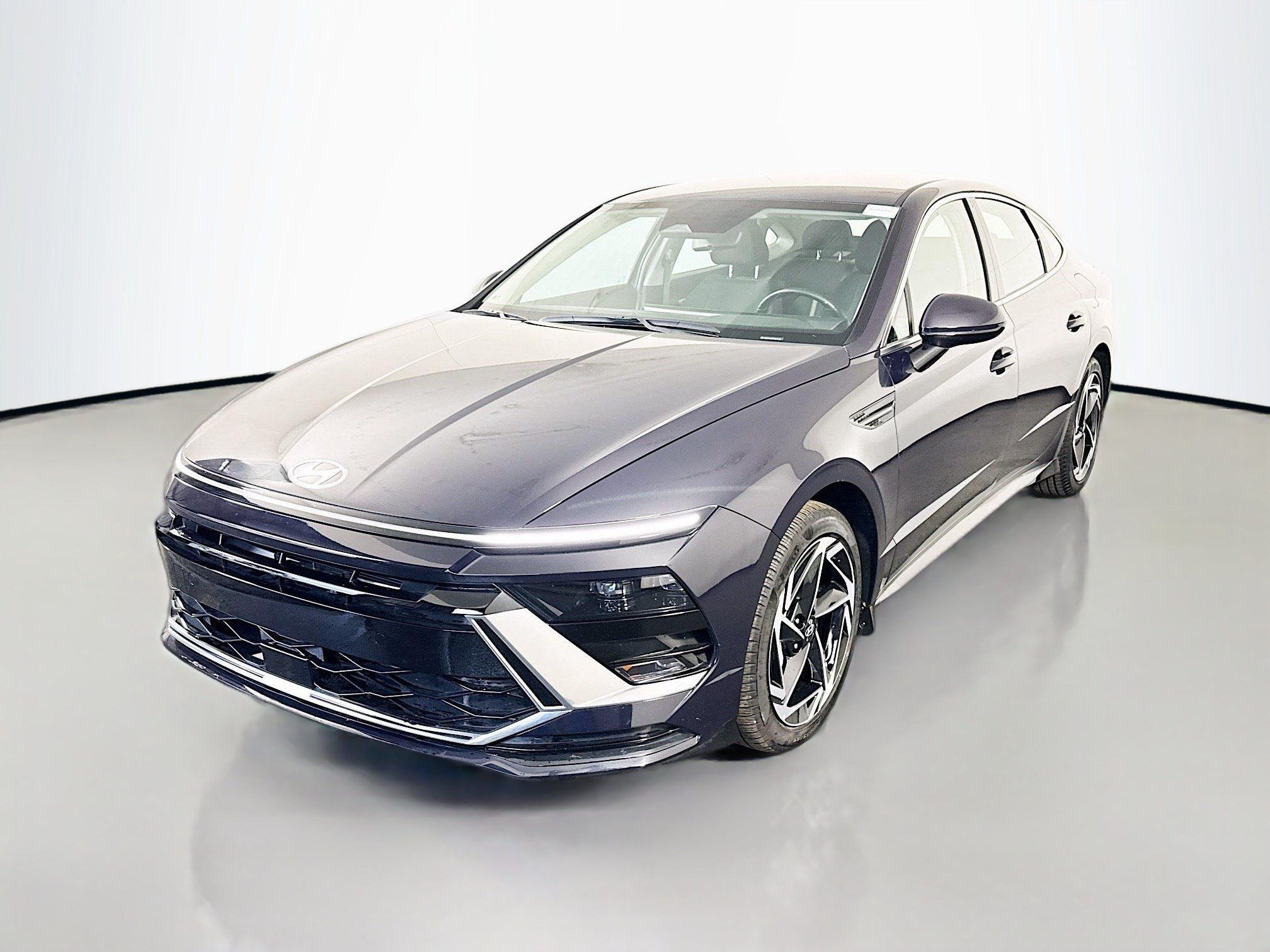 Used 2026 Hyundai Sonata SEL FWD image 4