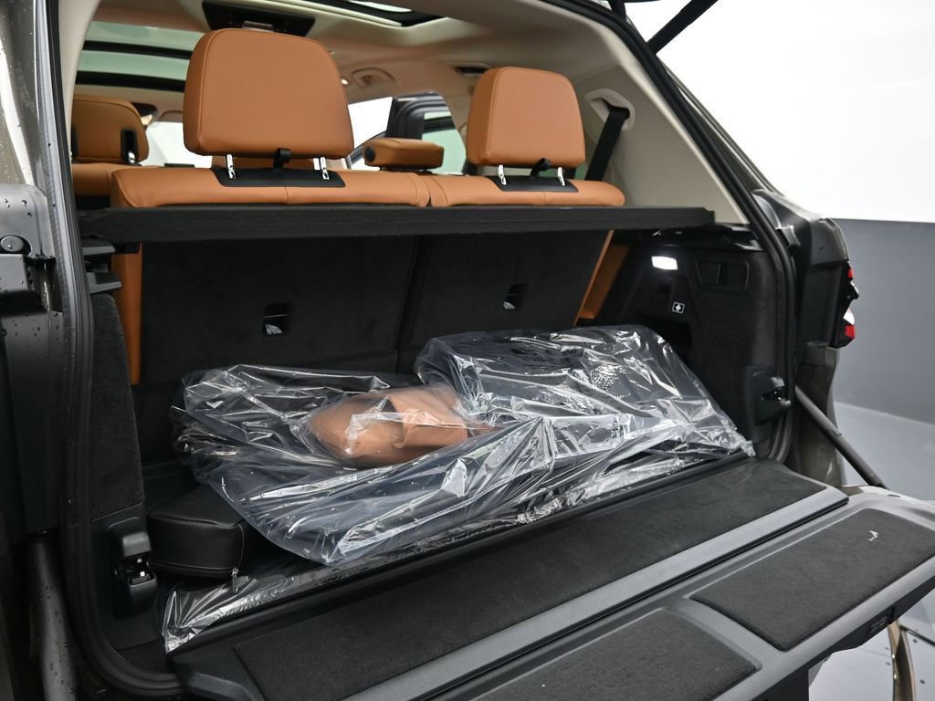 New 2025 BMW X7 xDrive40i image 22