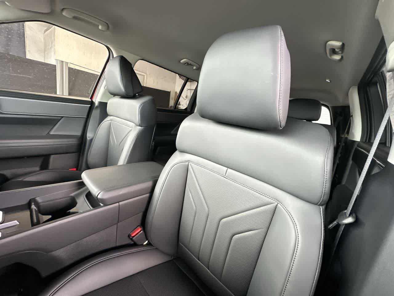 New 2027 Hyundai Santa Fe SEL AWD/4WD image 14
