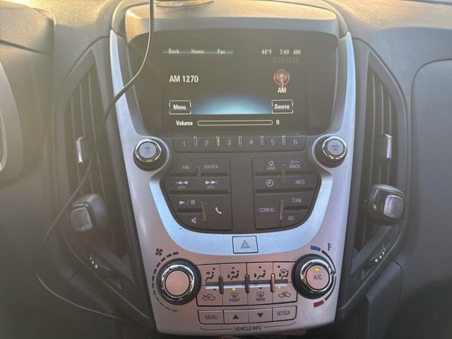 Used 2017 Chevrolet Equinox LS image 12