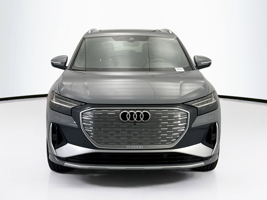 Used 2023 Audi Q4 e-tron Prestige w/ 20" Wheel Package AWD/4WD image 2