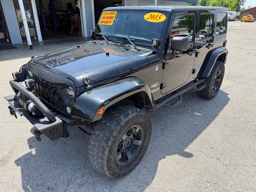 Used 2015 Jeep Wrangler Unlimited Sahara AWD/4WD image 3