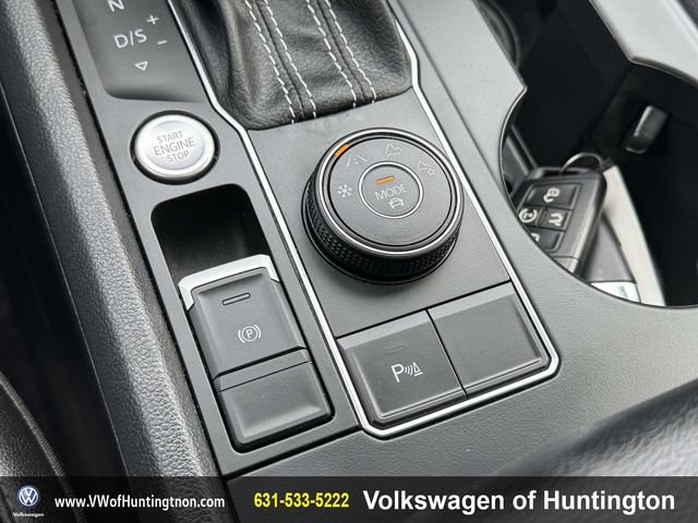 Certified 2021 Volkswagen Atlas SE w/ Panoramic Sunroof Package image 29