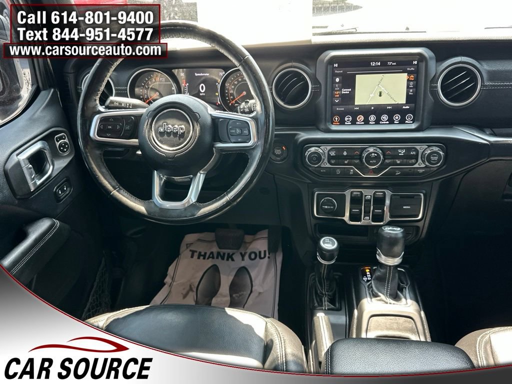 Used 2019 Jeep Wrangler Unlimited Sahara w/ Dual Top Group AWD/4WD image 19