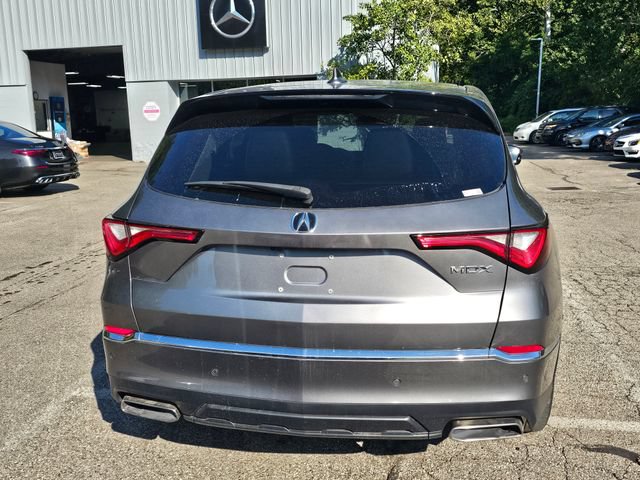 Used 2024 Acura MDX w/ Technology Package FWD image 4