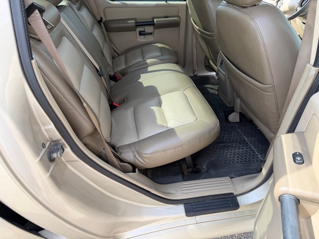 Used 2004 Ford Explorer Sport Trac XLT RWD image 11