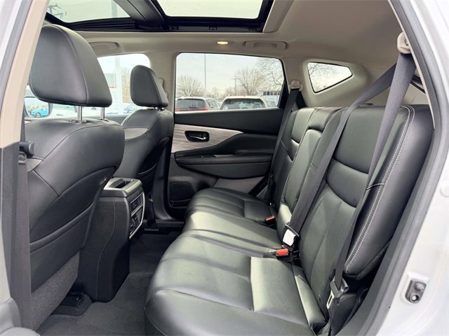 Used 2017 Nissan Murano Platinum w/ Platinum Technology Package image 15