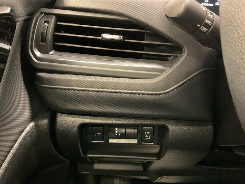 Certified 2025 Subaru Forester Limited AWD/4WD image 17