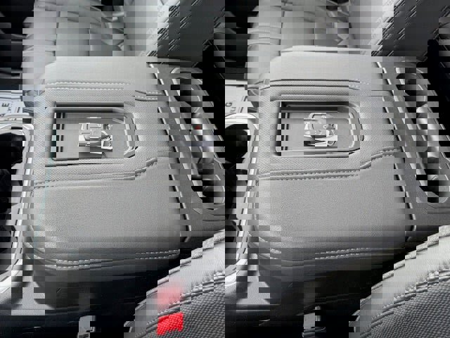 Used 2022 Chevrolet Silverado 1500 High Country w/ Technology Package image 45