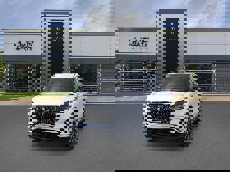 New 2026 Lincoln Aviator AWD image 2