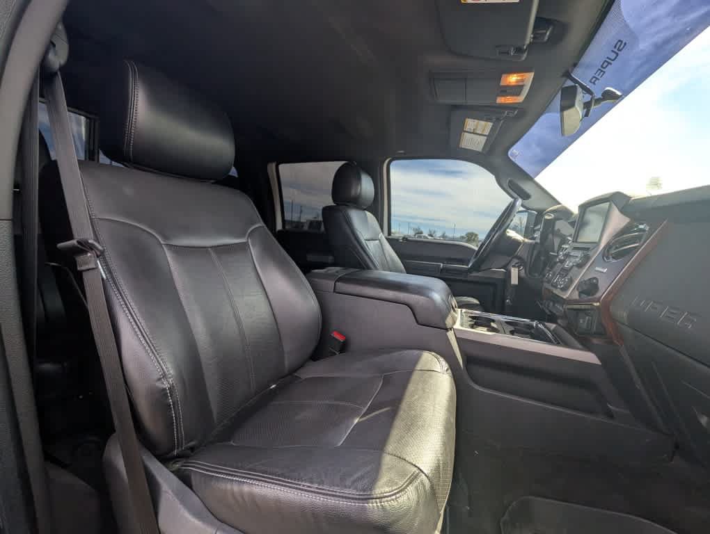 Used 2015 Ford F250 Lariat w/ Lariat Interior Package AWD/4WD image 26