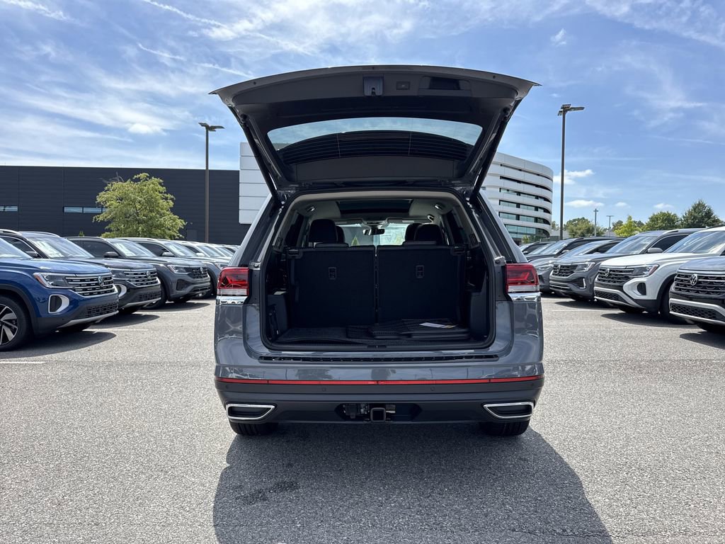 New 2026 Volkswagen Atlas SE image 16