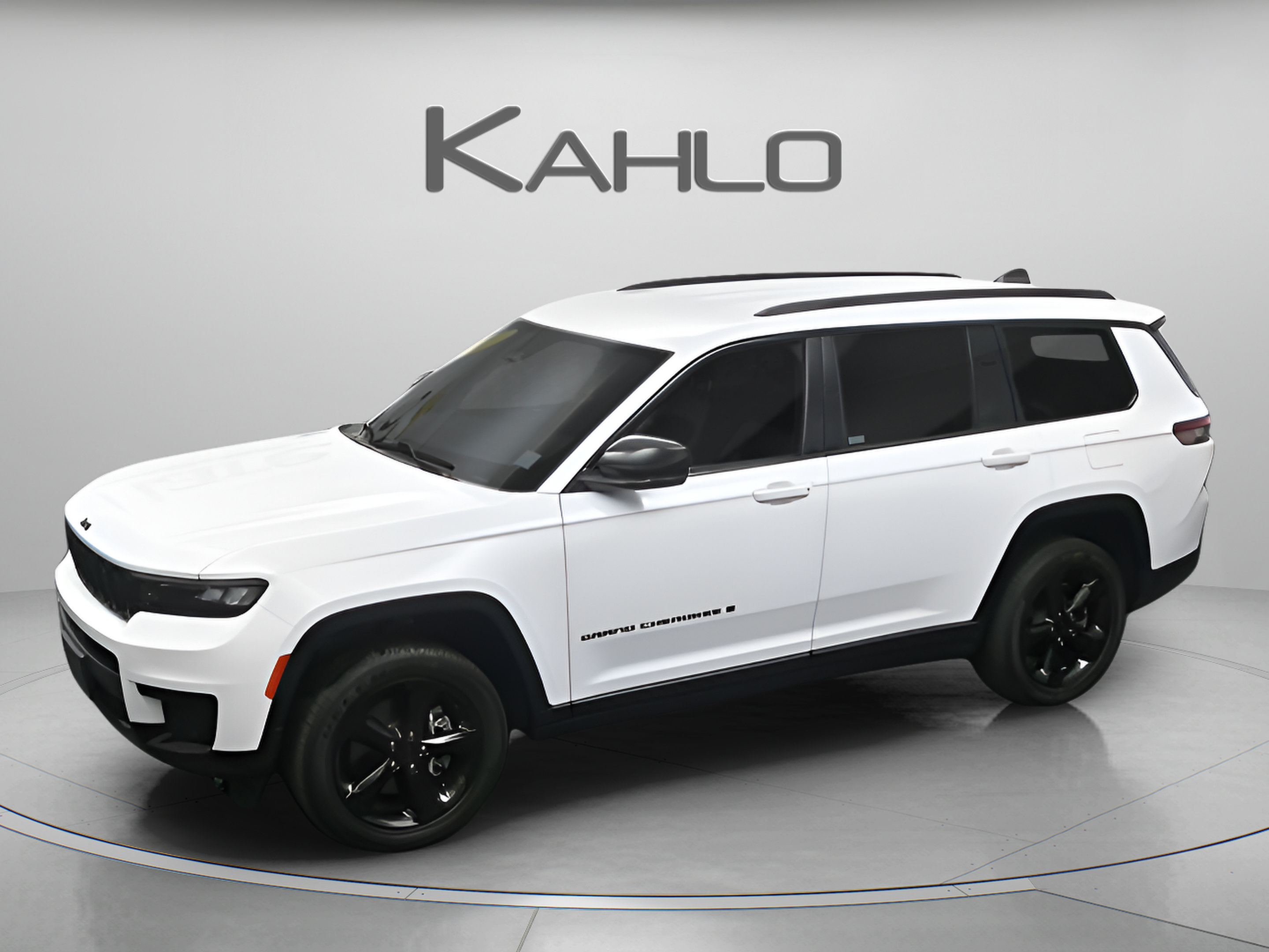 Used 2023 Jeep Grand Cherokee L Laredo AWD/4WD image 2