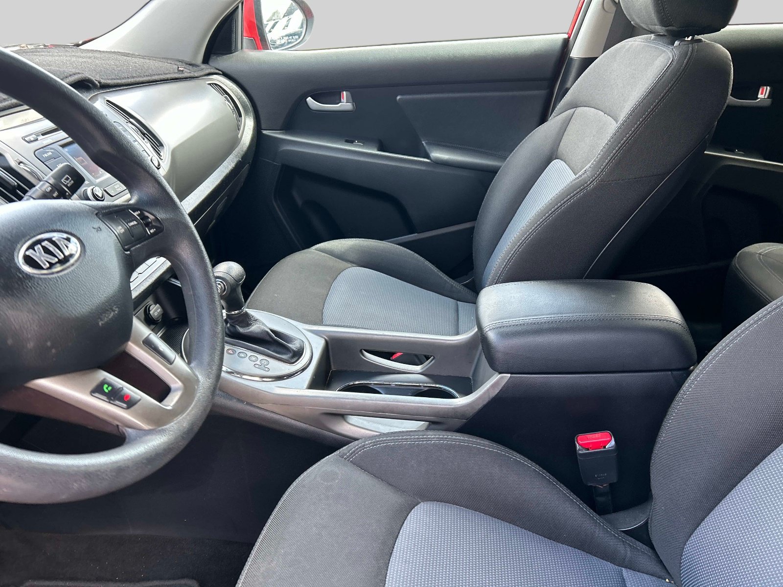 Used 2014 Kia Sportage LX FWD image 17