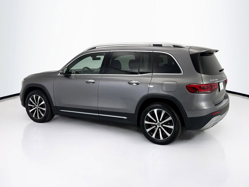 Certified 2023 Mercedes-Benz GLB 250 image 7