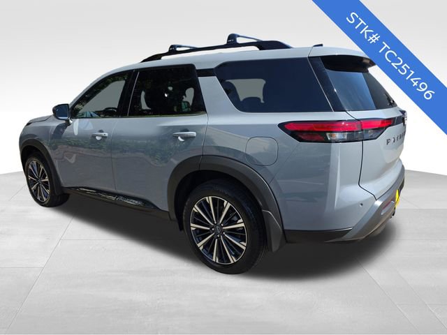 New 2026 Nissan Pathfinder Platinum w/ Cargo Package AWD/4WD image 5