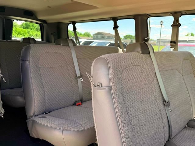 Used 2025 Chevrolet Express 3500 LT w/ LT Preferred Equipment Group RWD image 12