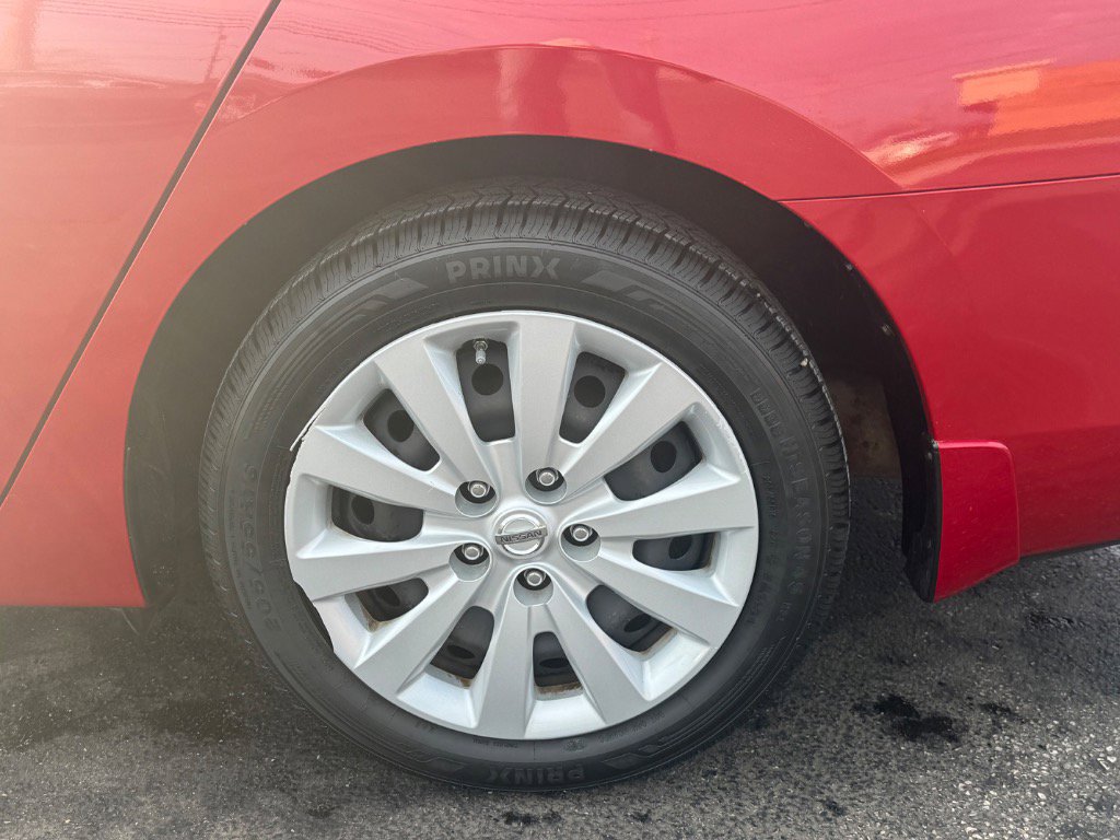 Used 2013 Nissan Sentra SV image 8