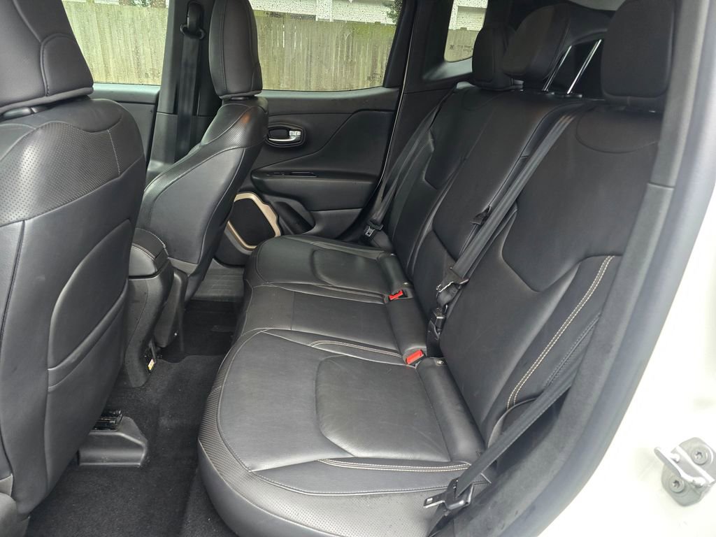 Used 2015 Jeep Renegade Limited AWD/4WD image 21