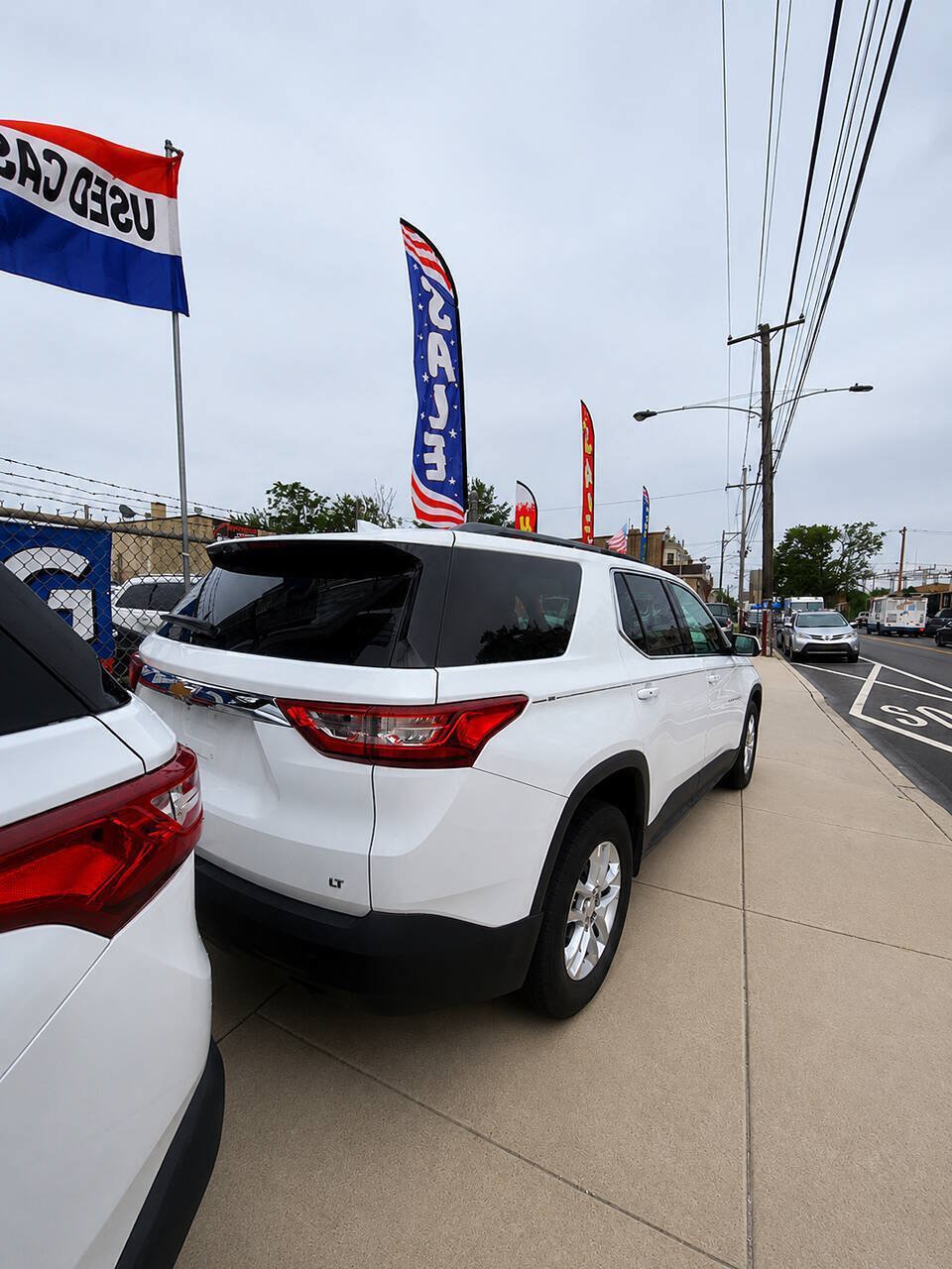 Used 2018 Chevrolet Traverse LT AWD/4WD image 4