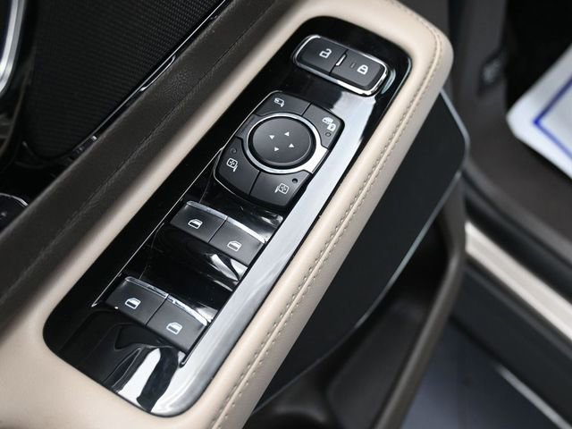 Used 2020 Lincoln Aviator Reserve w/ Equipment Group 201A image 13