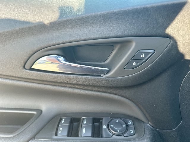 Used 2024 Chevrolet Equinox LT w/ LPO, Floor Liner Package FWD image 54