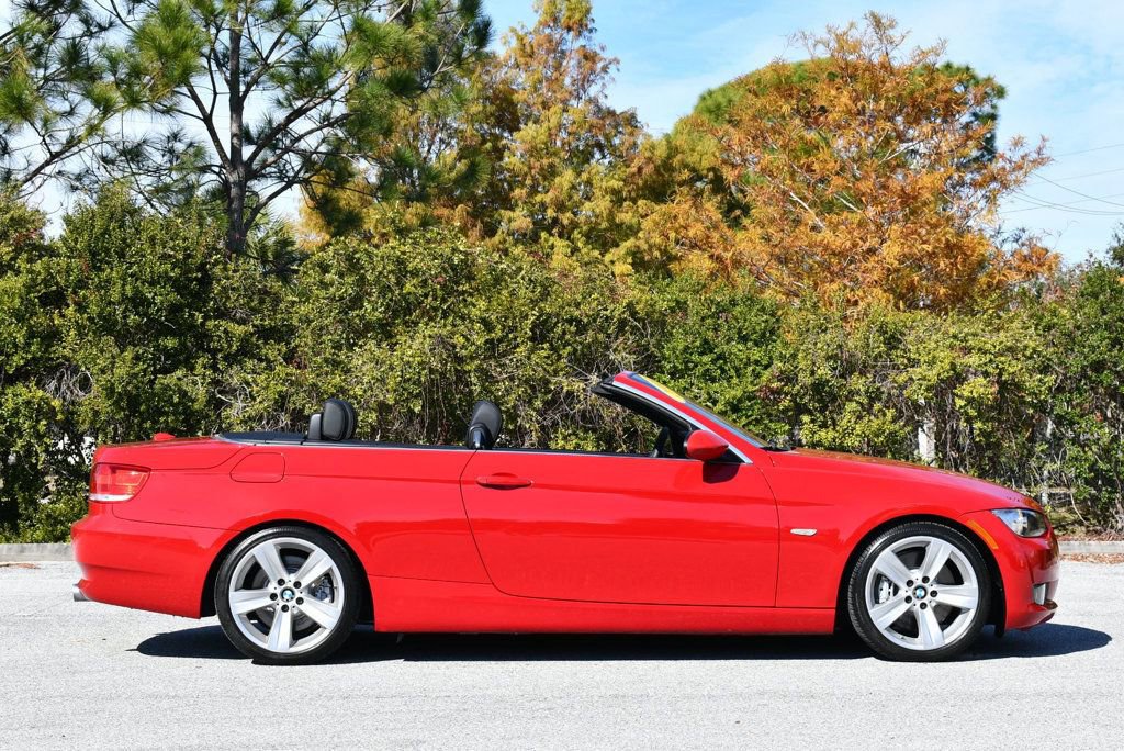 Used 2008 BMW 335i Convertible image 7