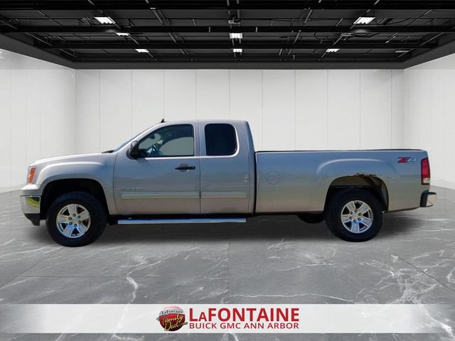 Used 2008 GMC Sierra 1500 SLE w/ Power Pack Plus AWD/4WD image 2