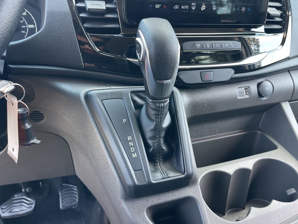 Used 2024 Ford Transit 350 XLT image 14