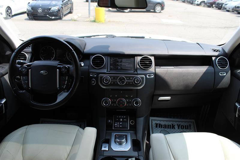Used 2015 Land Rover LR4 HSE LUX AWD/4WD image 13