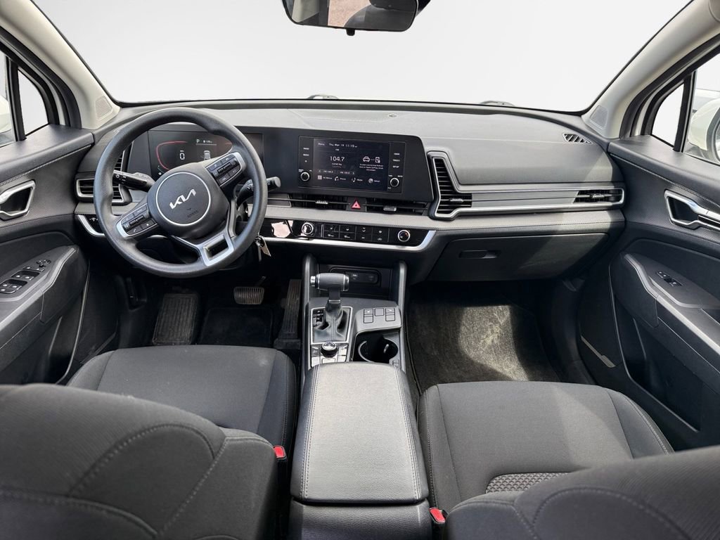 Used 2024 Kia Sportage LX image 22