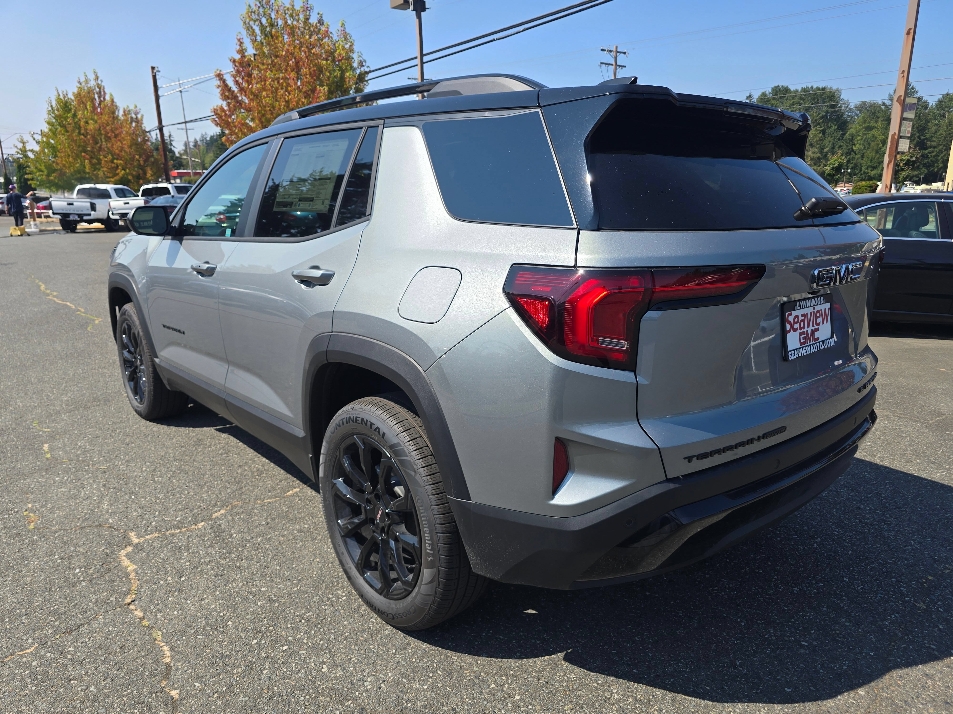 New 2026 GMC Terrain Elevation w/ Elevation Premium Package AWD/4WD image 5