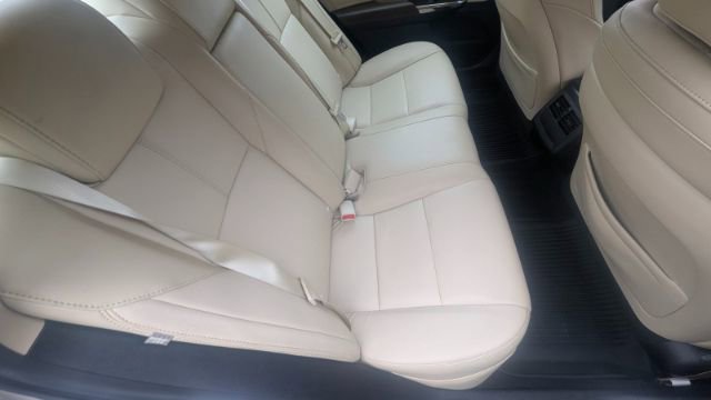 Used 2018 Toyota Avalon XLE Plus image 22