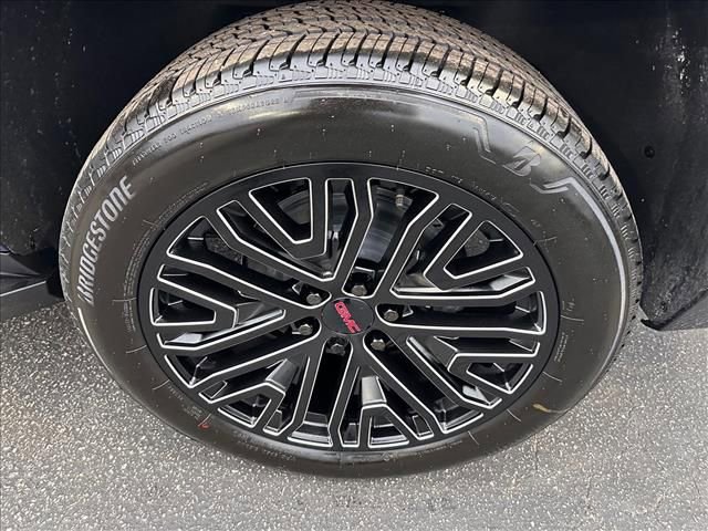 New 2026 GMC Yukon XL Elevation image 15