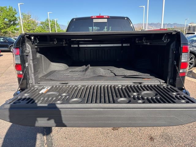 Used 2025 Nissan Frontier SV w/ SV Convenience Package RWD image 27