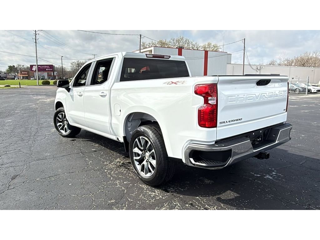 Used 2024 Chevrolet Silverado 1500 LT image 5