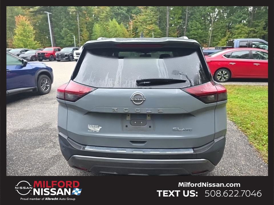 Certified 2023 Nissan Rogue SL w/ SL Premium Package AWD/4WD image 4
