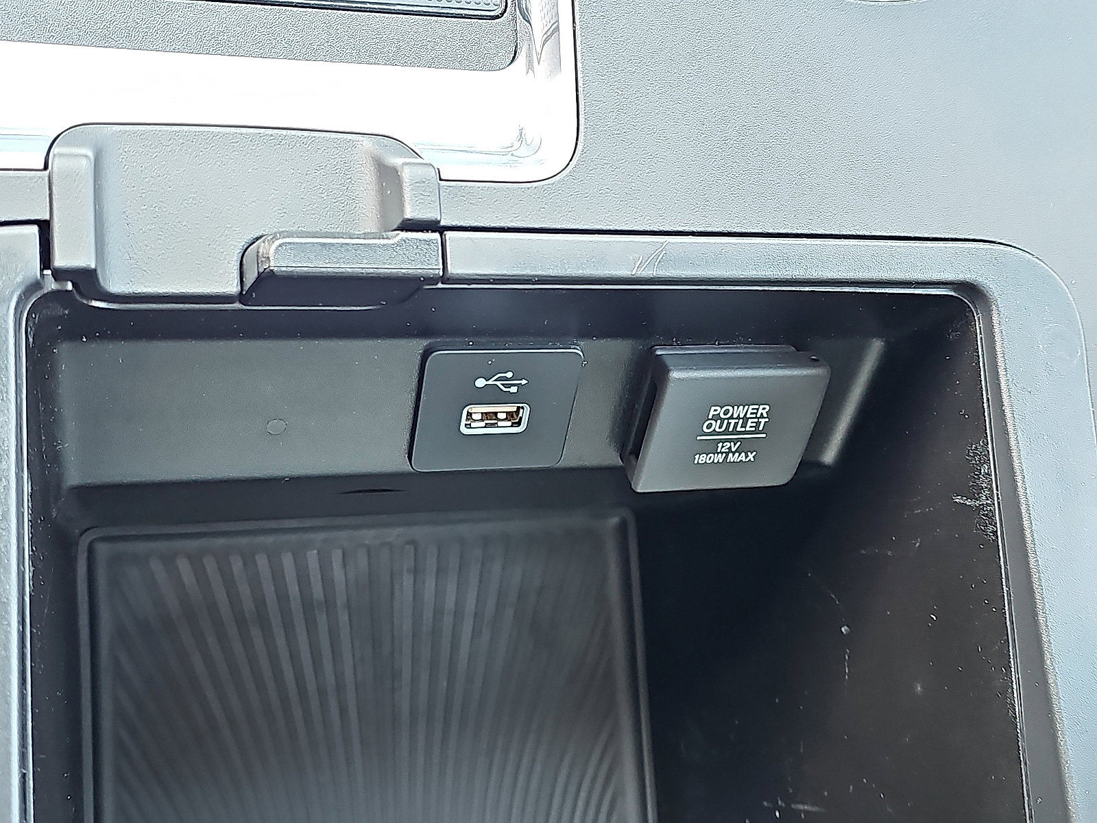 Used 2023 Acura MDX A-Spec image 27